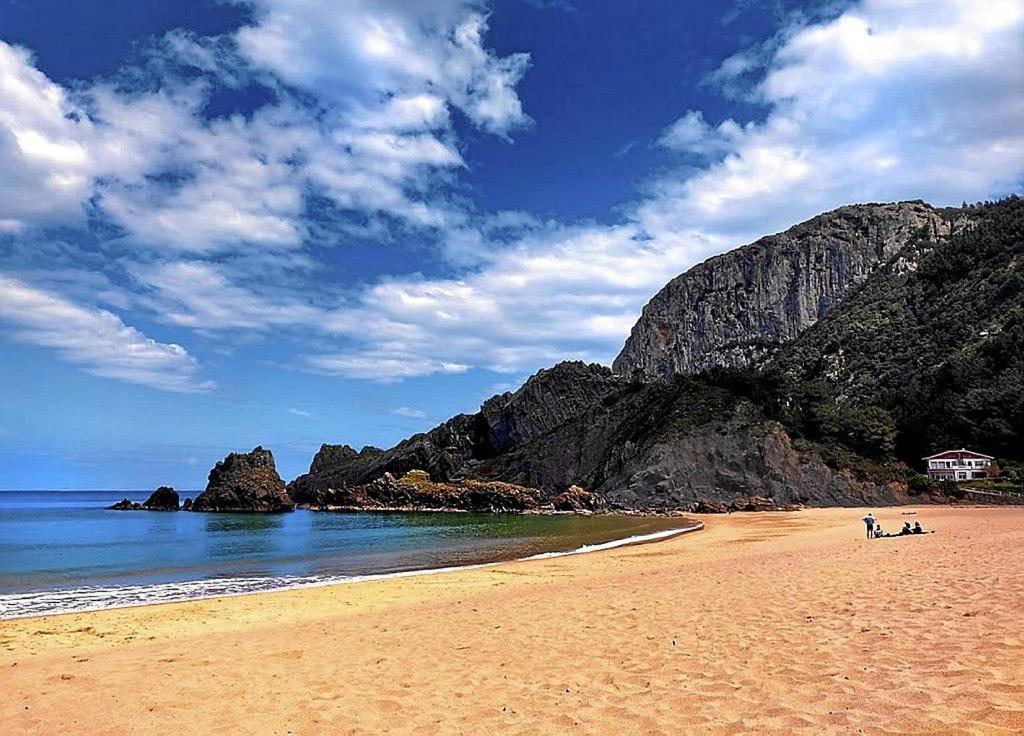 이바란겔루 Playa Laga 빌라 외부 사진
